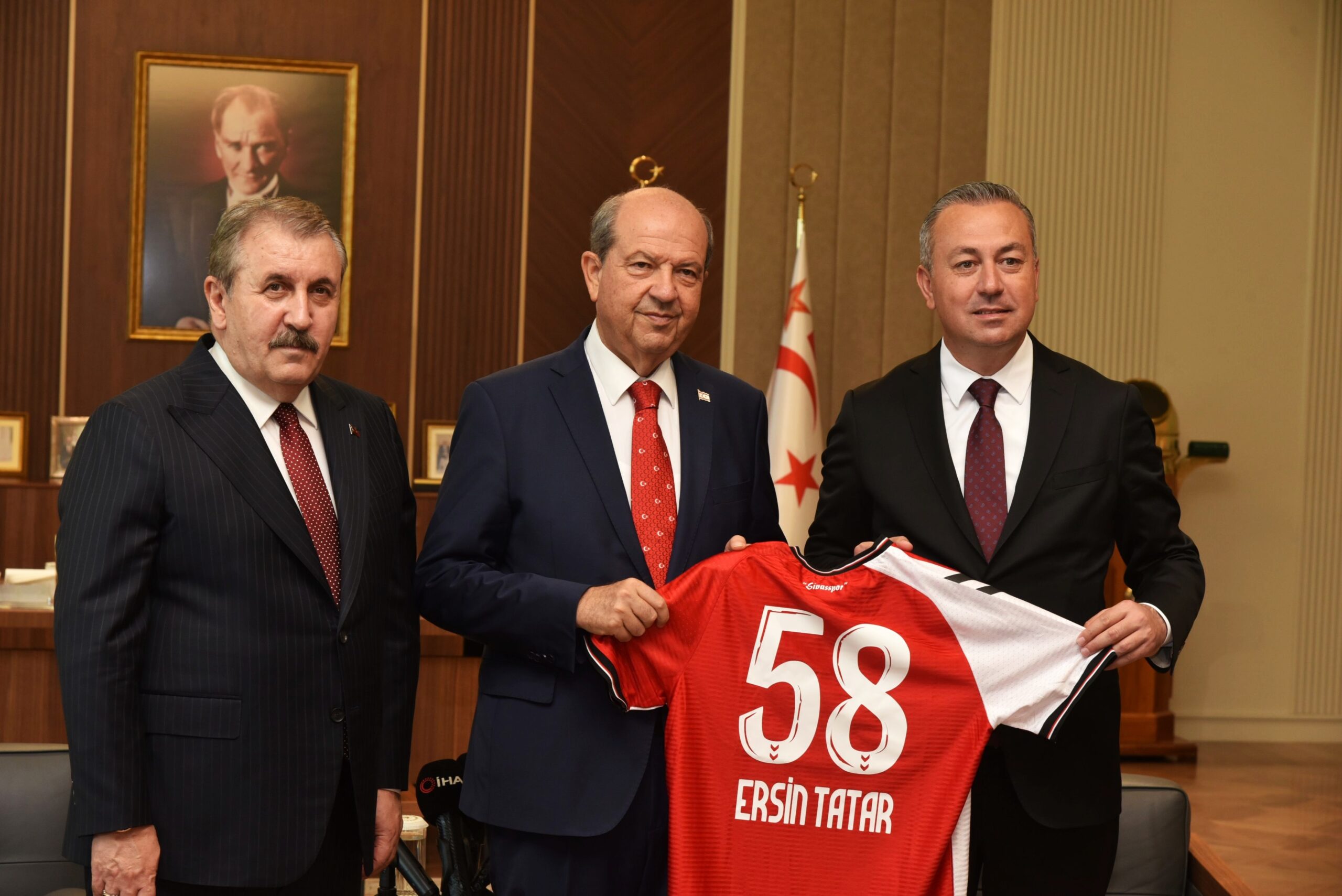 Tatar, BBP Genel Başkanı Mustafa Destici ve heyetini kabul etti