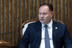 BAŞKAN ÖZTÜRKLER: “BU TOPRAKLAR MÜCAHİT VE MEHMETÇİK’İN KANIYLA VATAN OLDU”