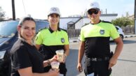 İskele Belediyesi okullarda görev yapan polislere kahve ikramı başlattı