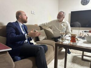 İlim Yayma Vakfı Mütevelli Heyeti Başkanı Erdoğan, UFÜ Eczacılık Fakültesi Dekanı’nı ziyaret etti