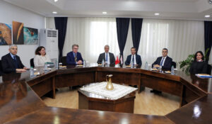 Dışişleri Bakanı Ertuğruloğlu, Özügergin’i kabul etti