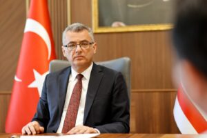 Tüm ekipler dün geceden beri sahada ve insan üstü bir çaba gösteriyor