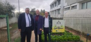 Kıbrıs Vakıflar İdaresi Genel Müdürü Prof. Dr. Tümer, “İyilik Bahçesi” projesini ziyaret etti