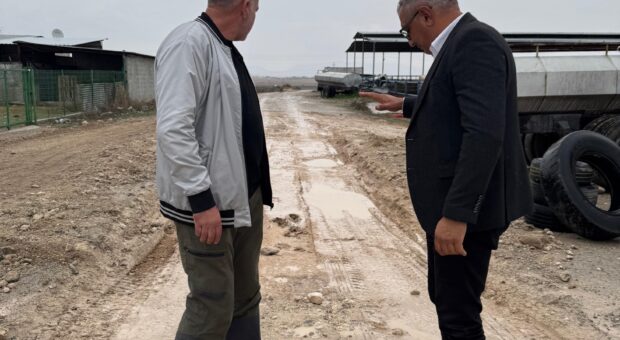 Mesarya Belediye Başkanı Latif ile Hayvan Üreticileri ve Yetiştiricileri Birliği Başkanı Onalt bir araya geldi