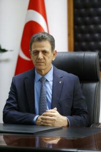 Kamu Hizmeti Komisyonu Başkanı Köseoğlu, “Yeterlik Sınavları” ile ilgili basın açıklaması yaptı