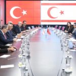 Çavuşoğlu, Türkiye Milli Eğitim Bakanı Yusuf Tekin ile görüştü