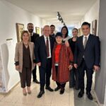 Kıbrıs Kapıları tabloları, kalıcı olarak BRTK’da sergileniyor