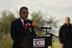 Dr. Fazıl Küçük ölümünün 42’nci yıldönümünde törenle anıldı
