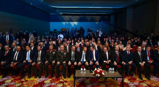 “Proje kapsamında 130 sabit ve 20 mobil olmak üzere toplam 150 yeni nesil hız tespit sistemi kuruldu”