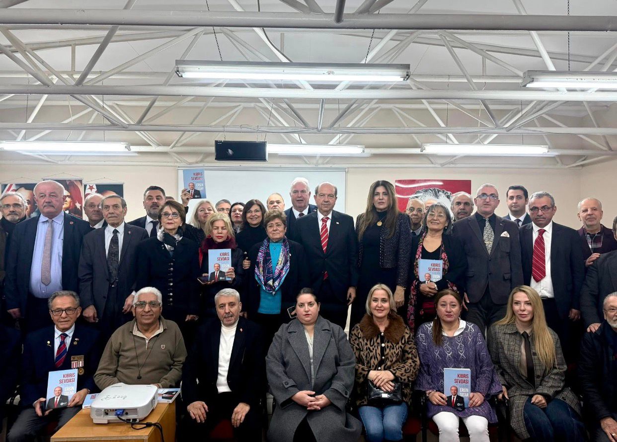 Küçük ve Denktaş İstanbul’da anıldı