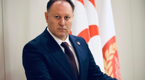 Meclis Başkanı Öztürkler, Nalbantoğlu’nu ölümünün 46. yılında andı