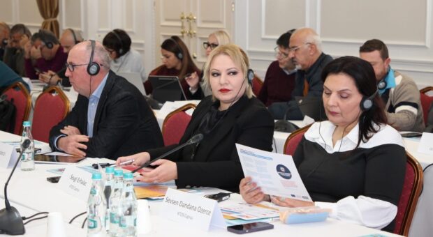 KTÖS heyeti, Moldova’da eğitim seminerine katıldı