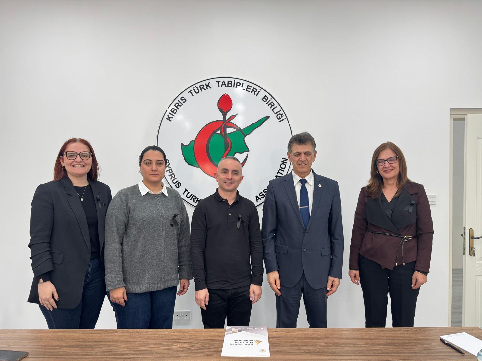 Kamu Hizmeti Komisyonu Başkanı Köseoğlu KTTB’yi ziyaret etti