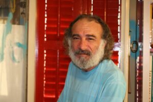 Sanatçı Alper Susuzlu hayatını kaybetti