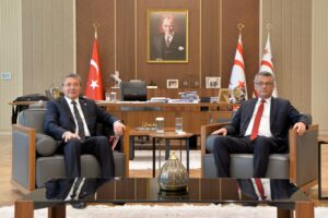 Erhürman, Üstel’i kabul etti