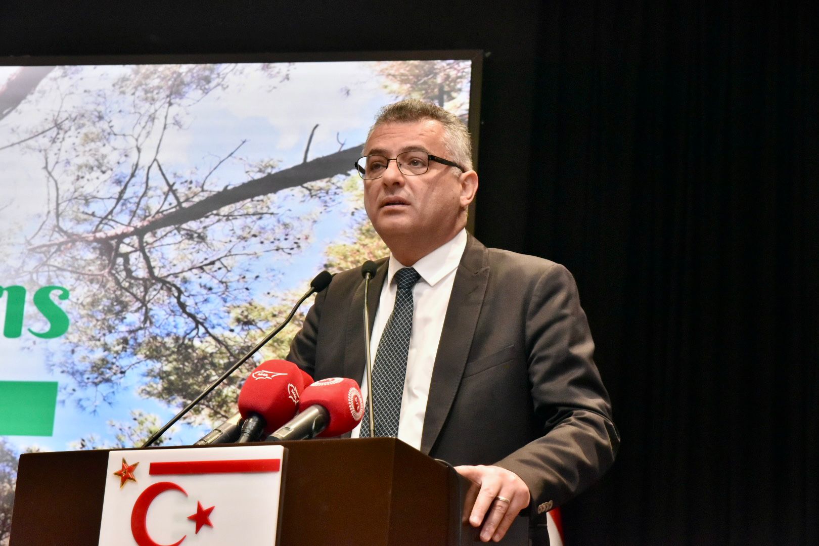 “Yeniden Yeşil Kıbrıs Projesi” Cumhurbaşkanlığı’nda düzenlenen etkinlikle tanıtıldı