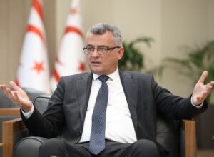 Erhürman, bölgedeki askeri gerilim karşısında Türkiye’nin tedbirlerini değerlendirdi