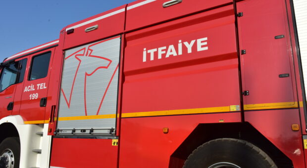 Esentepe’de park halindeki bir araçta yangın