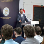 Ertuğruloğlu, Newcastle Üniversitesi öğrencilerini kabul etti