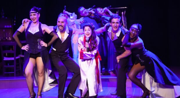 Lefkoşa Belediye Tiyatrosu, 27 Mart Dünya Tiyatro Günü’nde “Bir İhtimal Kabare” oyunu ile sahnede olacak