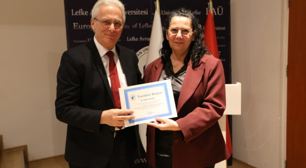 LAÜ’de “Hasta Haklarına Multidisipliner Yaklaşım: KKTC’deki Durum” PaneliDüzenlendi