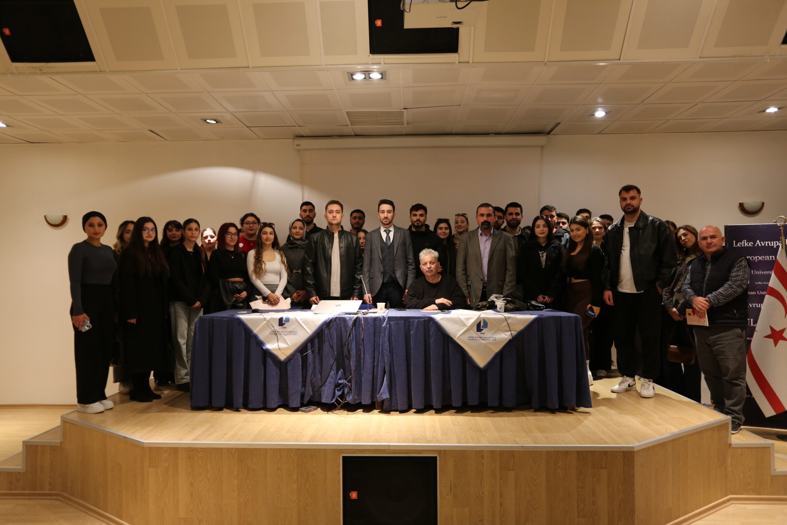 İSTİKLAL MARŞININ KABULÜNÜN 105. YILDÖNÜMÜ LAÜ’DEKUTLANDI