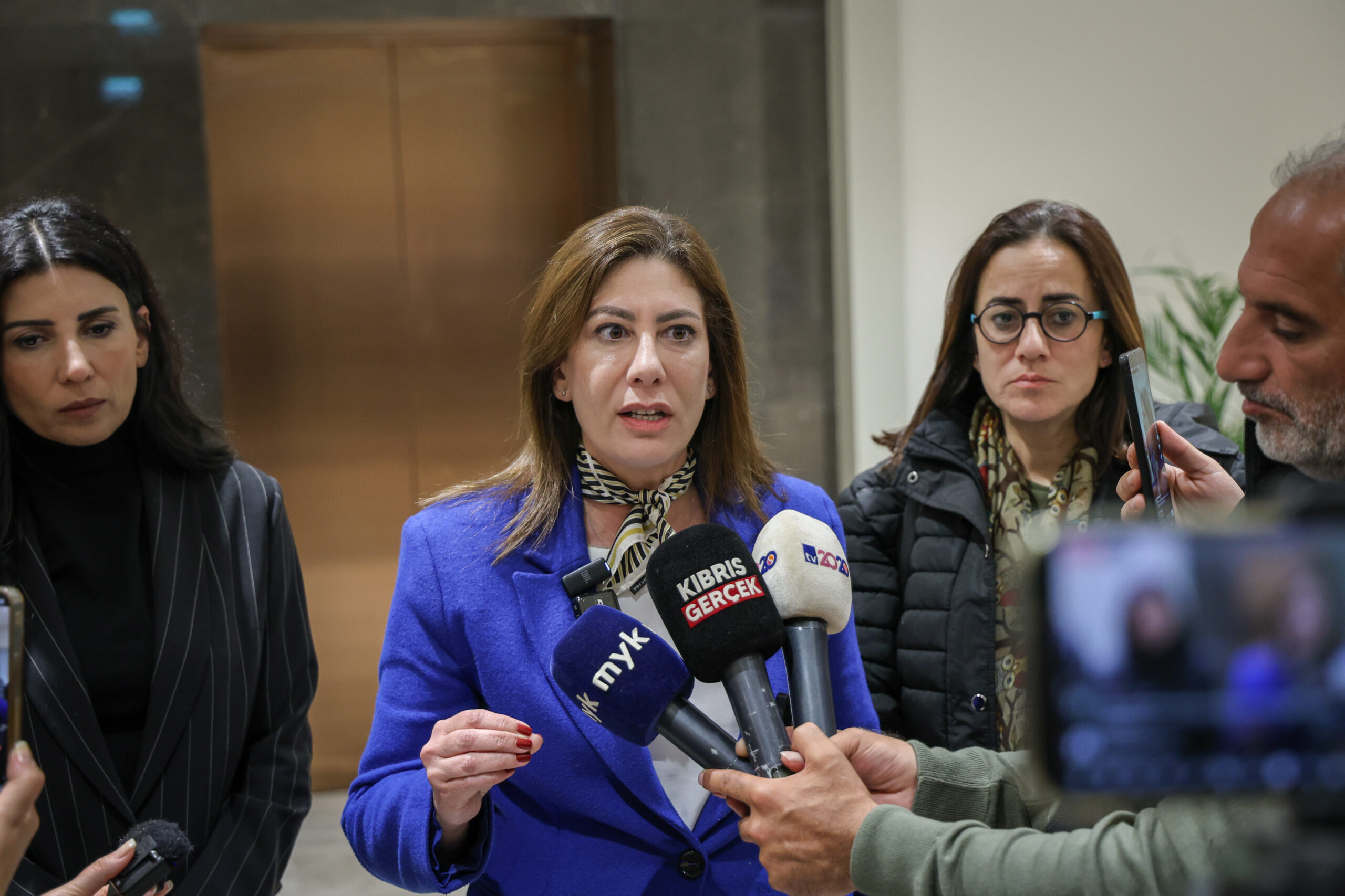 Bu ülke en geç Haziran ayında seçime gitmeli