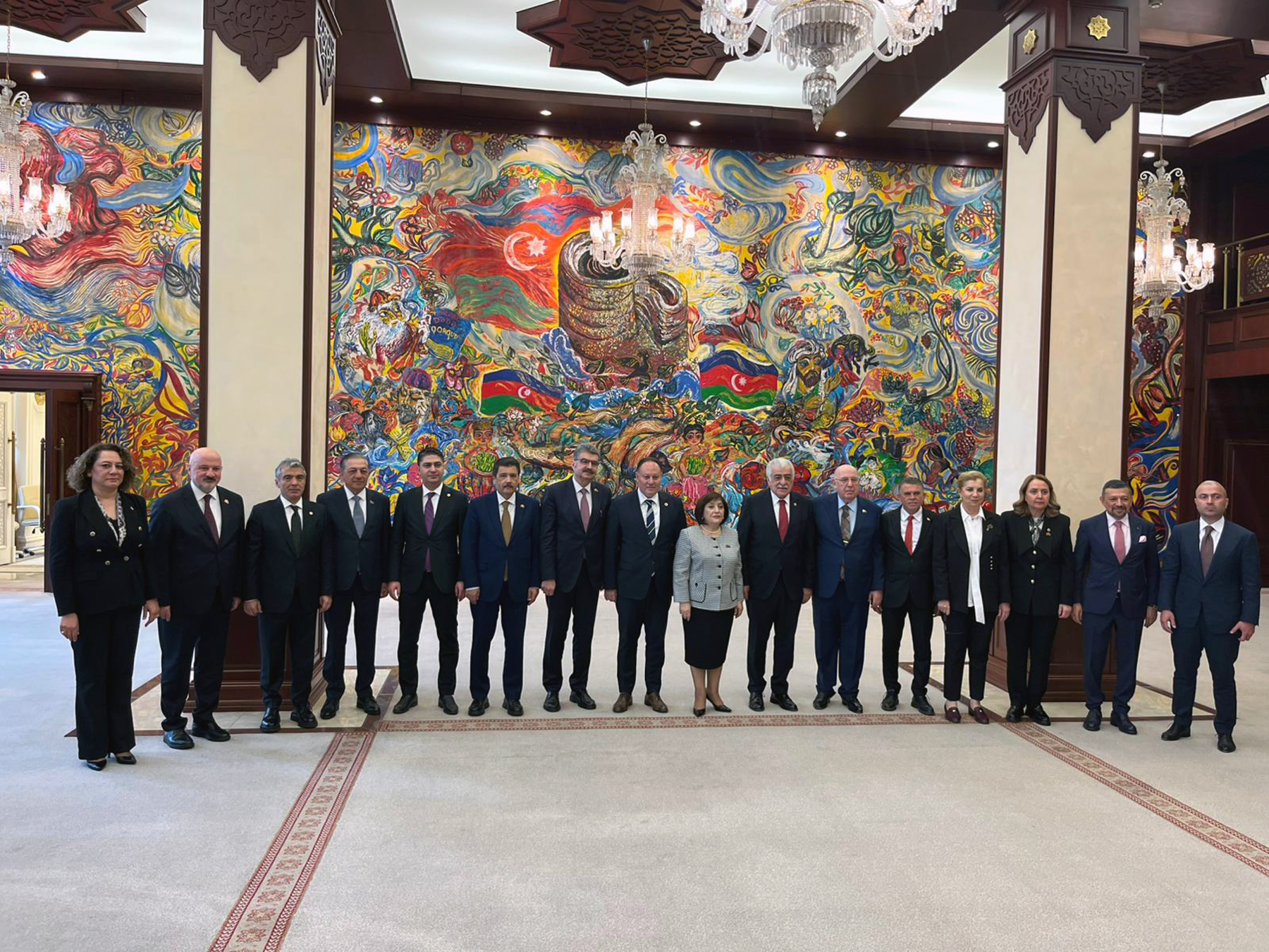 Öztürkler, Azerbaycan Milli Meclisi Başkanı Gafarova ile görüştü