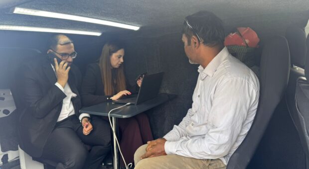 İçişleri Bakanlığı ülkede kaçak bulunan 2 kişi hakkında yasal işlem başlatıldığını açıkladı