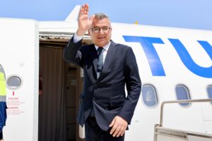 Erhürman Antalya Diplomasi Forumu’na katılmak üzere Türkiye’ye gitti