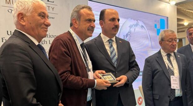 Gazimağusa Belediyesi Dünya Belediyeler Birliği’ne üye oldu