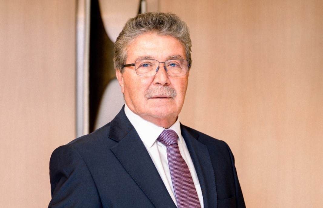  “Askeri anlaşmalarla adayı tehlikeye atmaktan vazgeçin”