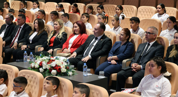 Öztürkler, 23 Nisan İlkokulu öğrencilerini kabul etti