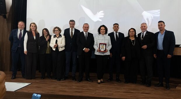 Türk sineması oyuncularından Hülya Koçyiğit, bugün Girne’de söyleşiye katılacak