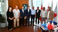 Gönyeli Alayköy Belediye Başkanı Amcaoğlu, KTSYD heyeti ile bir araya geldi