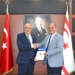 Değirmenlik Akıncılar Belediyesi ile Onbeş Kasım Kıbrıs Üniversitesi eğitim protokolü imzaladı