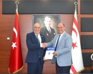 Değirmenlik Akıncılar Belediyesi ile Onbeş Kasım Kıbrıs Üniversitesi eğitim protokolü imzaladı
