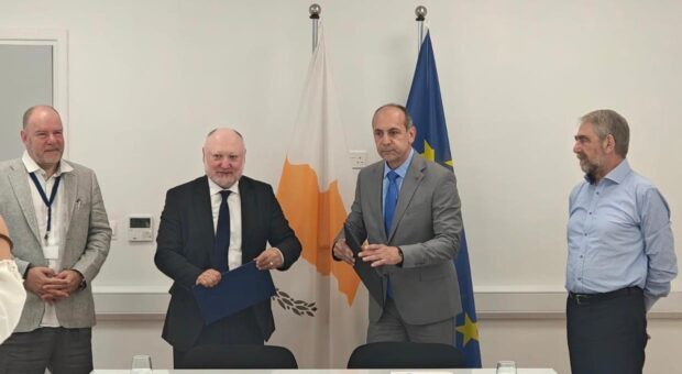 GKRY’den Kayıp Şahıslar Komitesi’ne 380 bin euro bağış