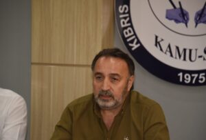 “Sözleşmeli personel iş güvencesi talep ediyor.”