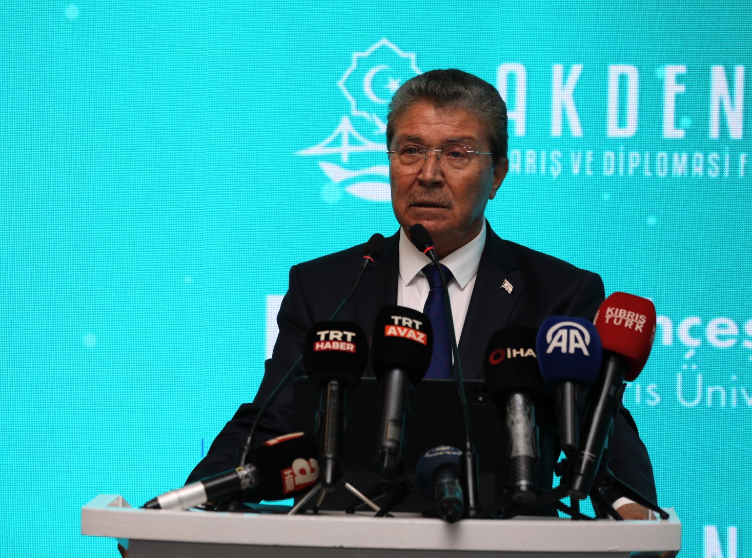 “Kıbrıs’ta iki devlet gerçeği artık kabul edilmeli”