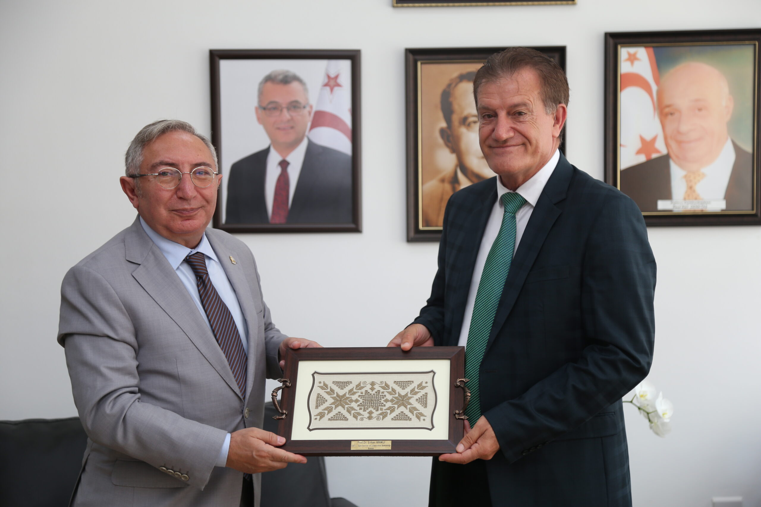 Arıklı, Galatasaray Spor Kulübü Divan Kurulu heyetini kabul etti