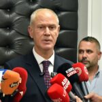  “Asgari ücret işçi ve hükümet kanadının oylarıyla brüt 70 bin 893, net 61 bin 677 olarak belirlendi”