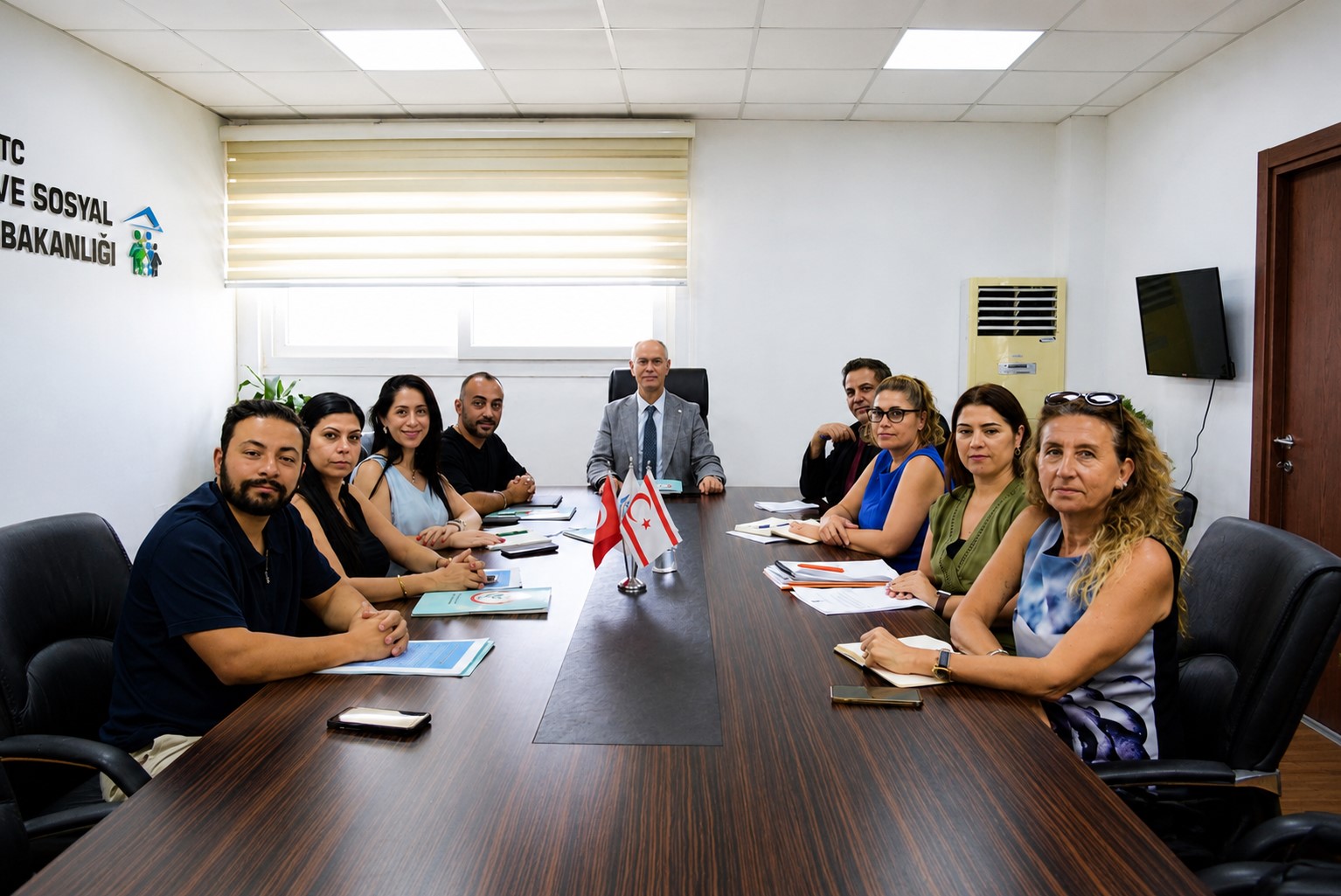 Hasipoğlu: “Eczacı yanında çalışanlara prim desteği sağlanacak”