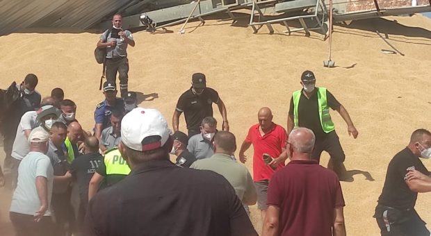 Kumyalı’da çöken buğday silosundan çıkarılan Hacıhasanoğlu hastanede yaşamını yitirdi