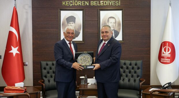 Güzelyurt Belediye Başkanı Özçınar, Keçiören’deki Türk Dünyası Şöleni’ne katıldı