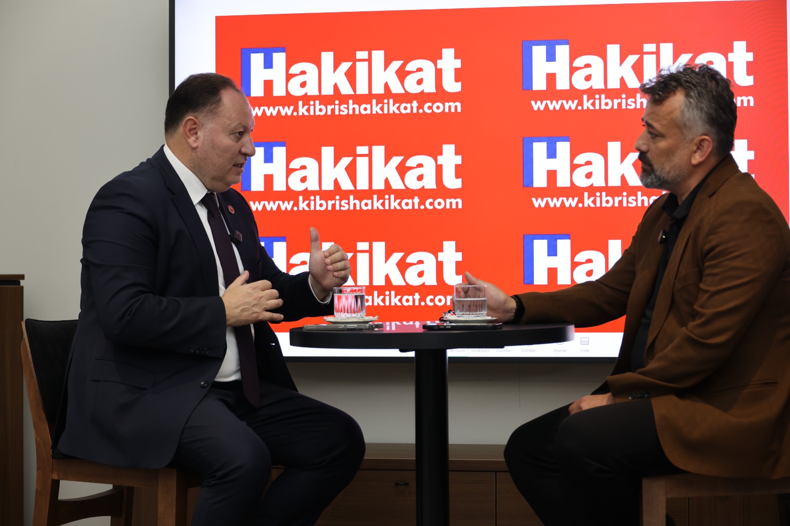 “KKTC güvenli bir ülkedir. KKTC’nin demokrasisi, huzuru ve güvenliği tercih nedenidir”