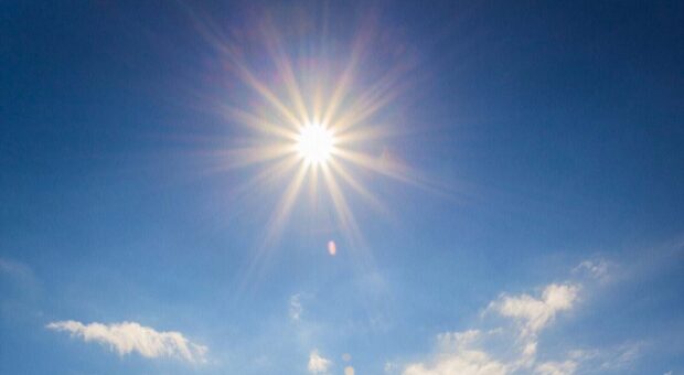 Hava sıcaklığı iç kesimlerde 40 dereceye kadar çıkacak… Yağmur beklenmiyor