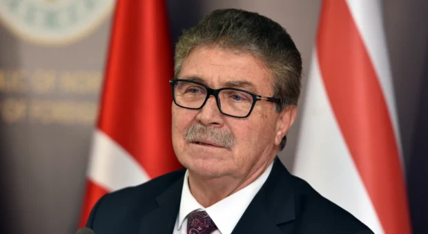 “Arama kurtarma çalışmalarımız üçüncü gününde de aralıksız devam ediyor”