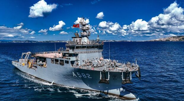 TCG Işın’ın ardından TCG Alemdar da KKTC’ye geliyor