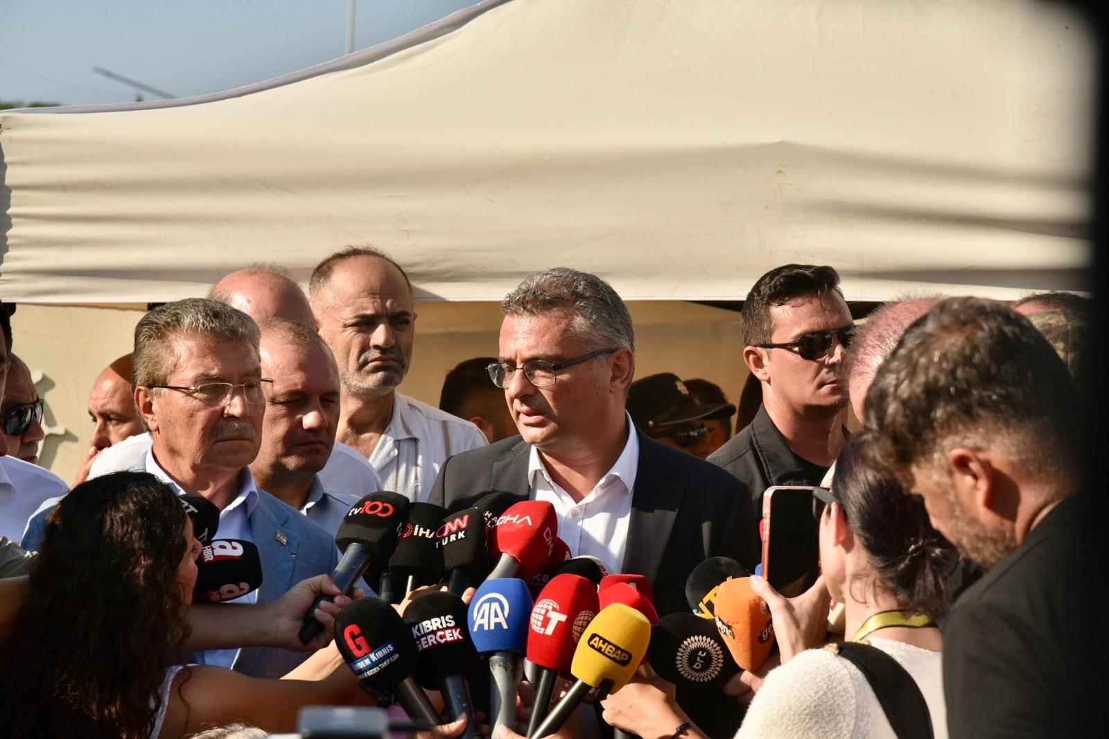 “TCG Alemdar Türkiye’den geldi.. Gemiye ulaşıldı. Çalışmalar 24 saat esasıyla devam ediyor”